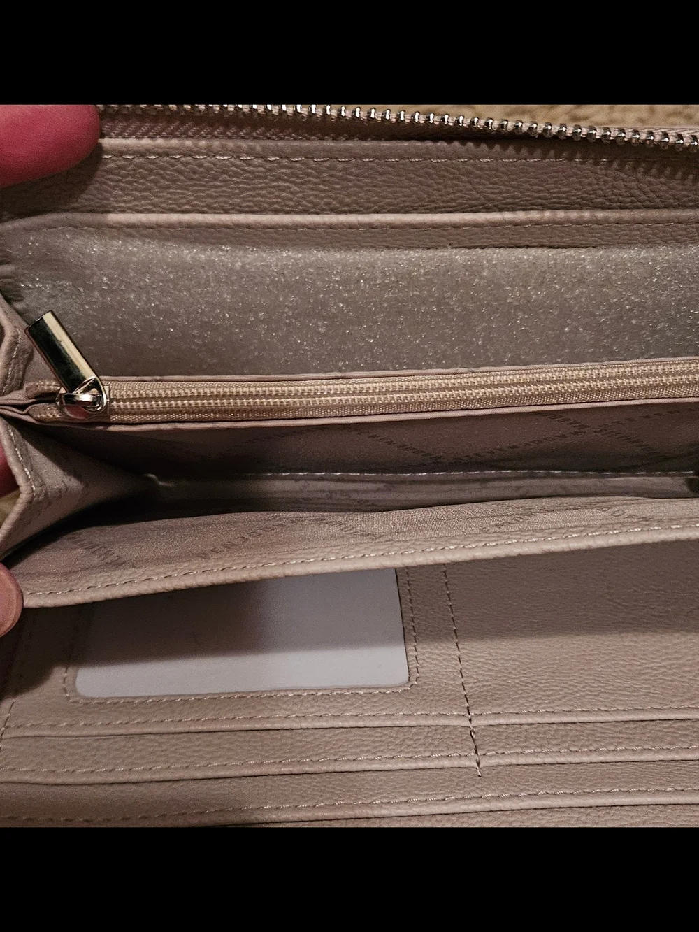 Steve Madden Embossed Zip Wallet - Pale Pink